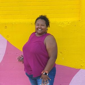 Meet your Posher, Mya